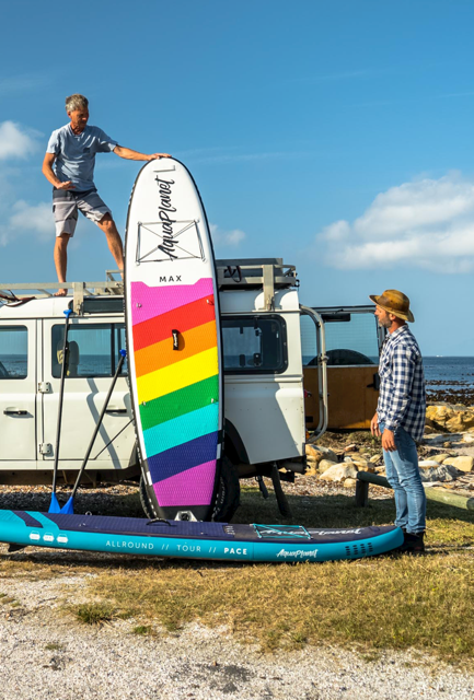 Aquaplanet MAX 10'6″ aufblasbares Paddle-Board-Paket – Regenbogen