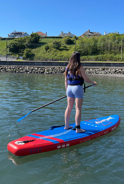 Aquaplanet PACE 10'6″ aufblasbares Paddle-Board-Paket – Rot/Blau